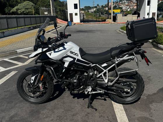 TRIUMPH TIGER 900 GT 